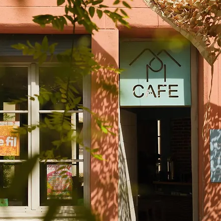 Hostel La Maison Rouge - Backpacker