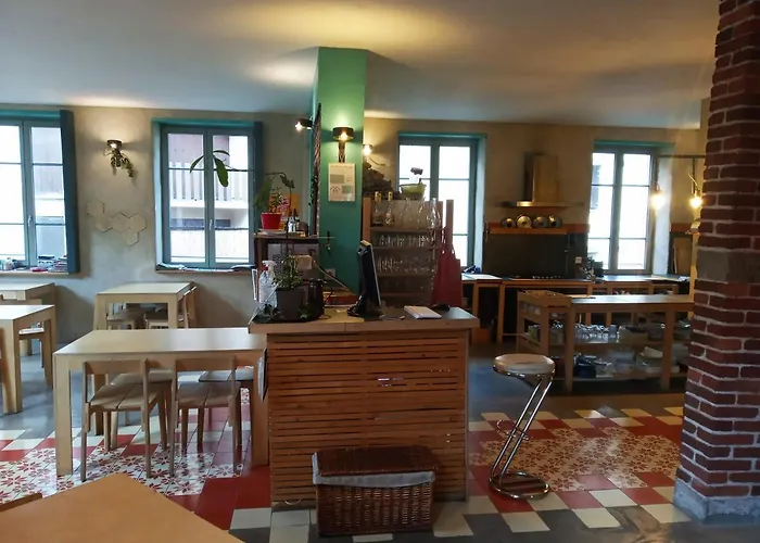 Ostello La Maison Rouge - Backpacker