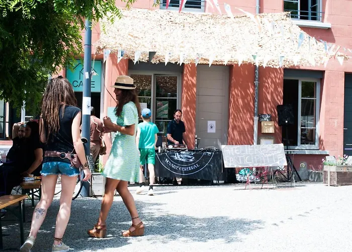 La Maison Rouge - Backpacker Saint-Etienne (Loire)